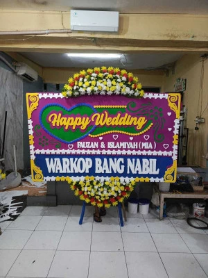 Papan Bunga di Tambahsari Limbangan